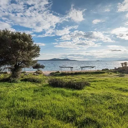 Blue Horizon Retreat * Vathirrevma